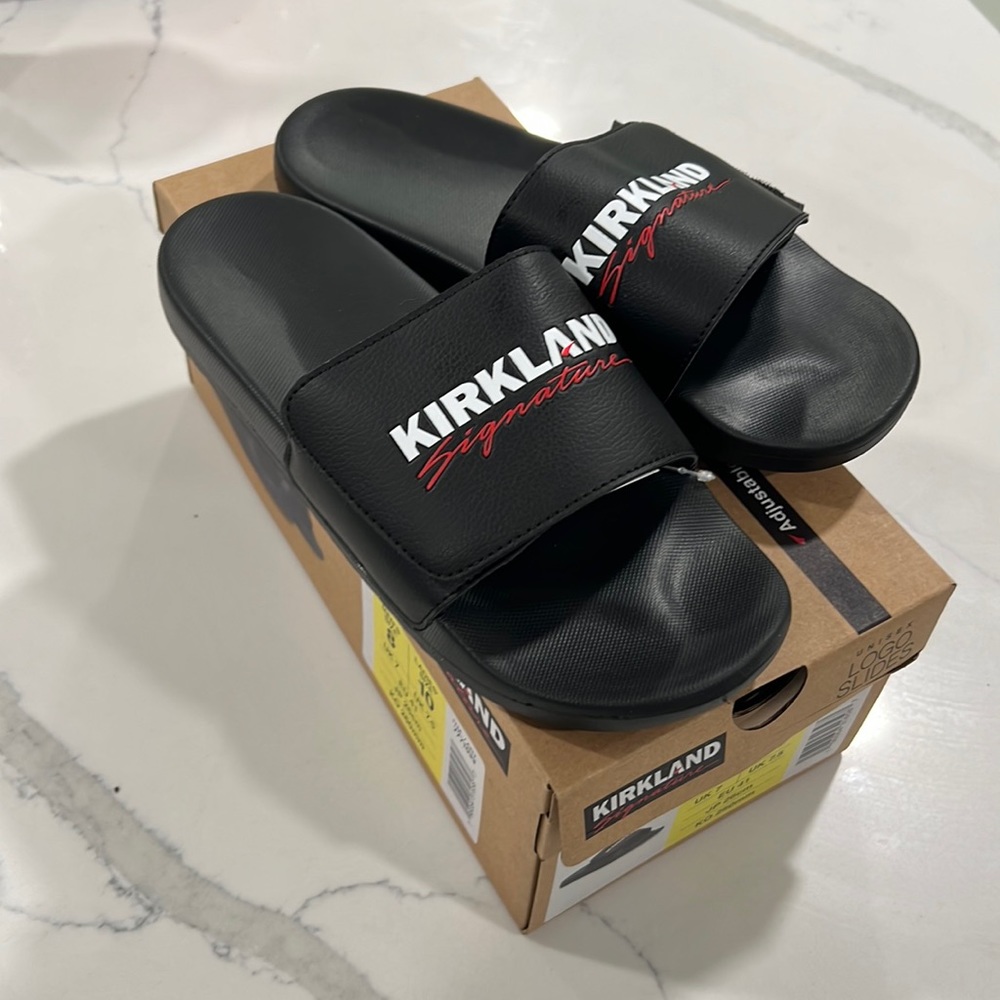 Kirkland Signature sandals M8/W10